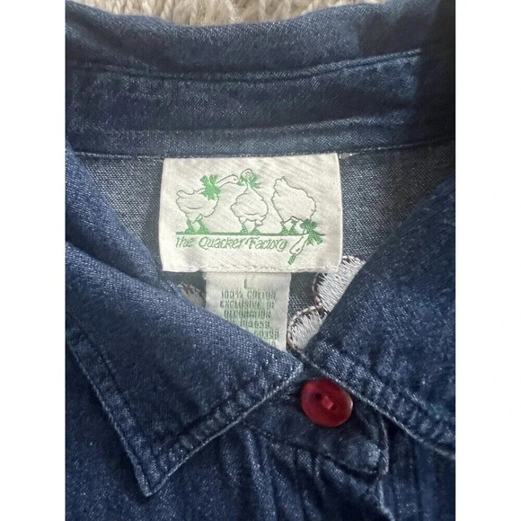 The Quacker Factory Long Sleeve Denim Shirt Womens Large Embroidered BINGO Lucky - Picture 4 of 4